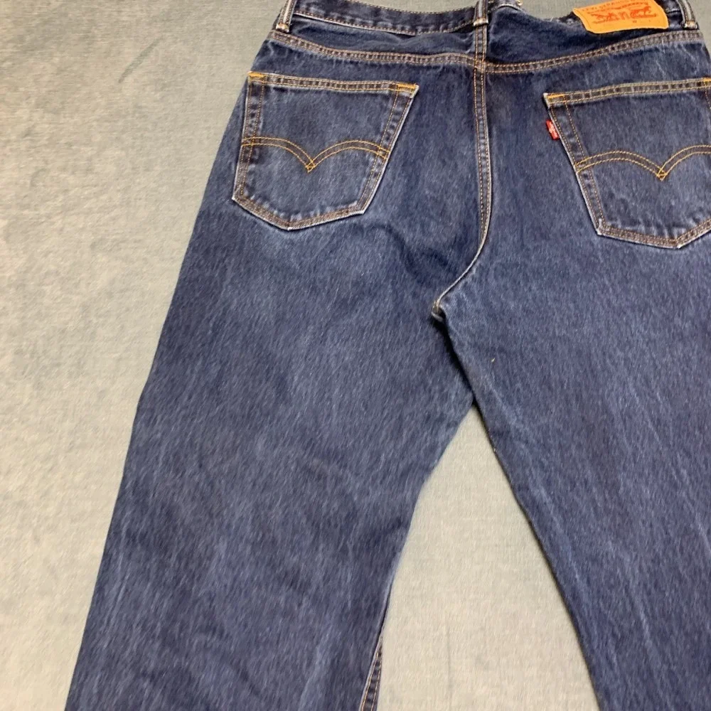 Levi's 550 Relaxed Fit Jeans Mens 34X30 Blue Denim Medium Wash 5-Pockets